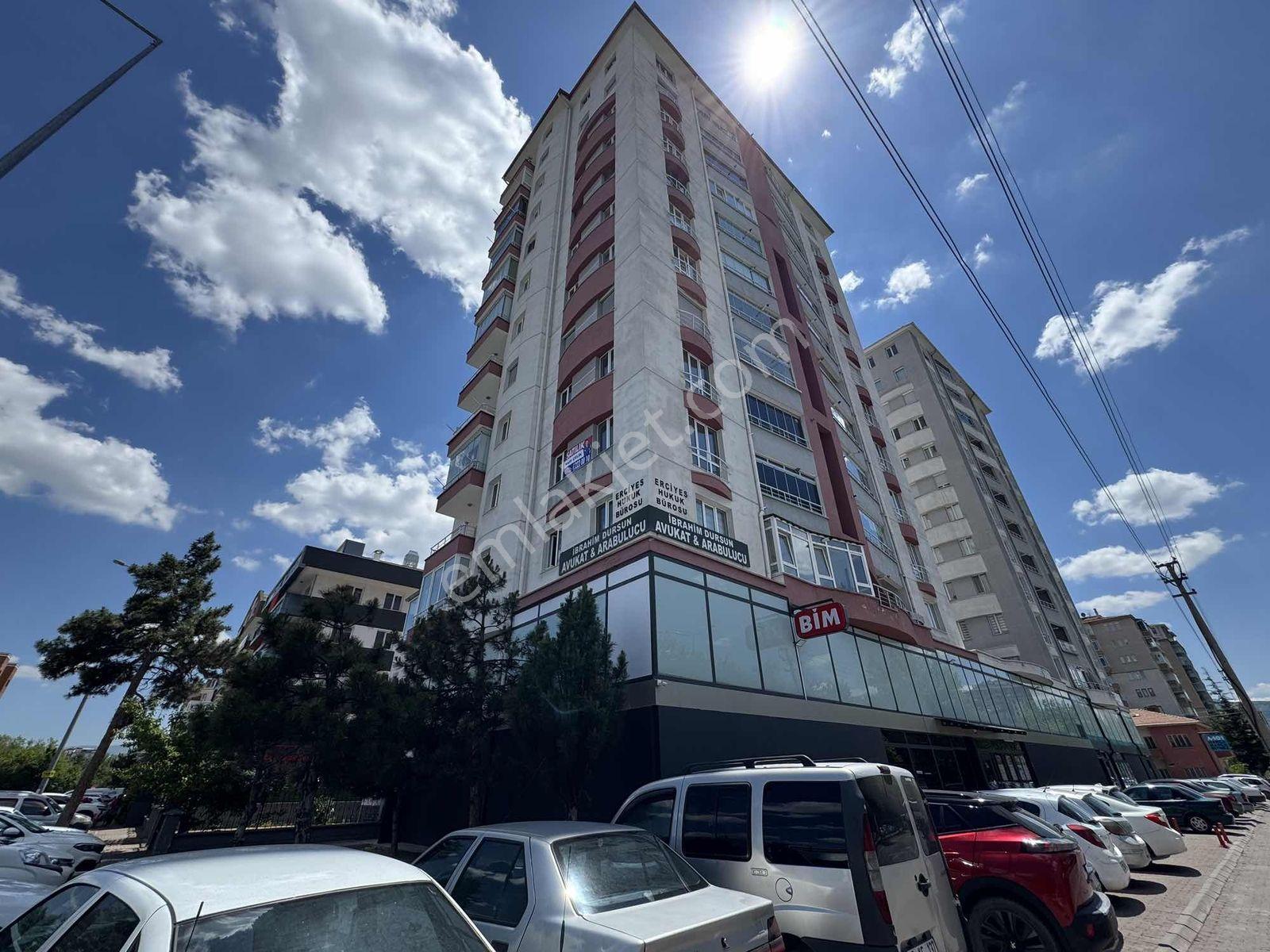 Sümer Mah Satılık 3+1 Arakat Geniş Daire - Görsel 6
