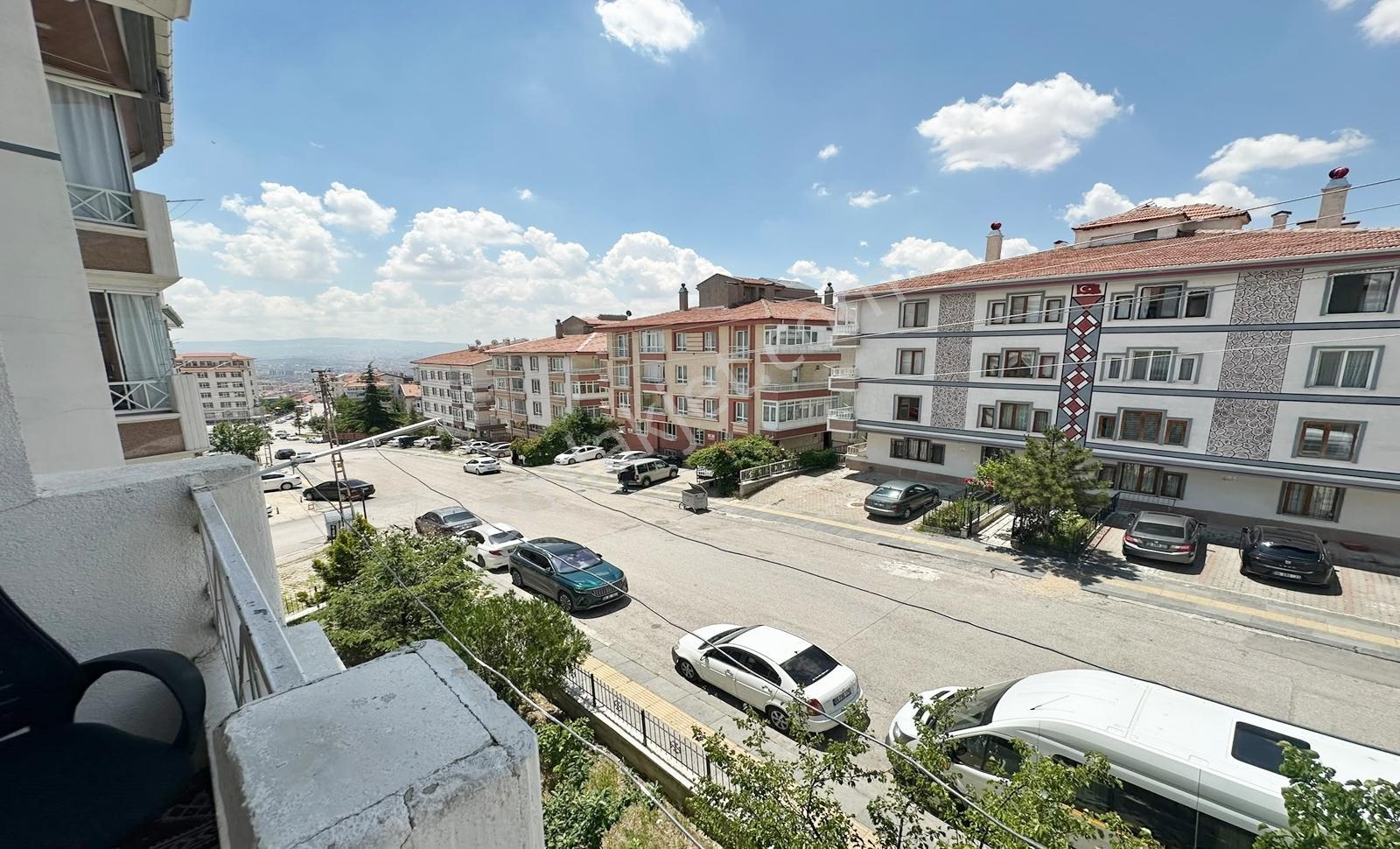 Kanuni'de Asansörlü Ara Kat Cadde Yakını Ön Cephe 3+1 Daire - Görsel 19