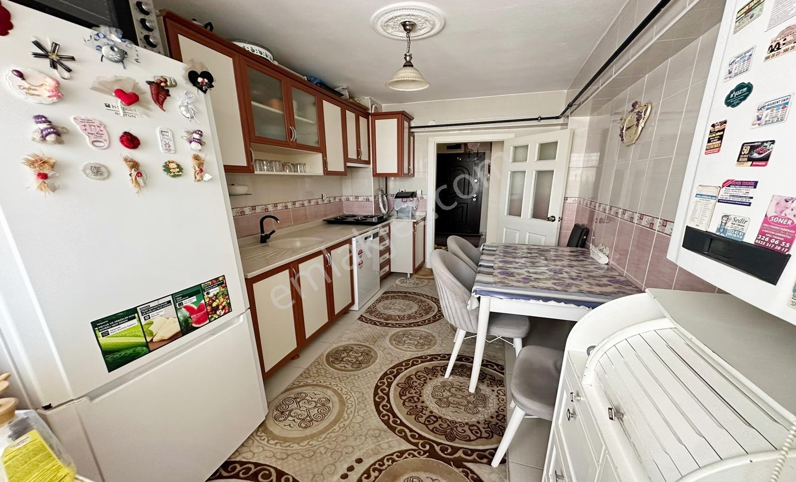 Kanuni'de Asansörlü Ara Kat Cadde Yakını Ön Cephe 3+1 Daire - Görsel 21