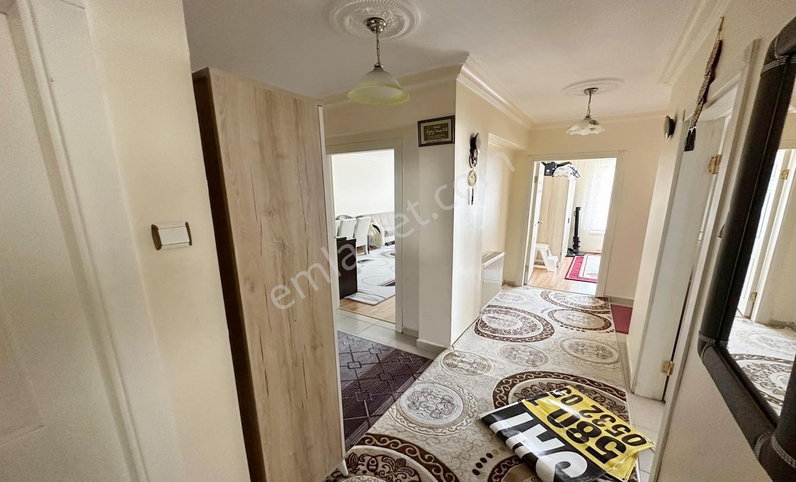 Kanuni'de Asansörlü Ara Kat Cadde Yakını Ön Cephe 3+1 Daire - Görsel 28
