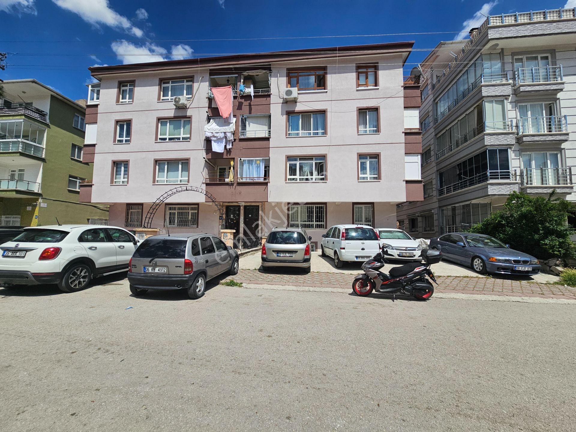 Şenlik' De Kensel Dönüşümün İçinde Yatıra Uygun 3+1 - Görsel 35
