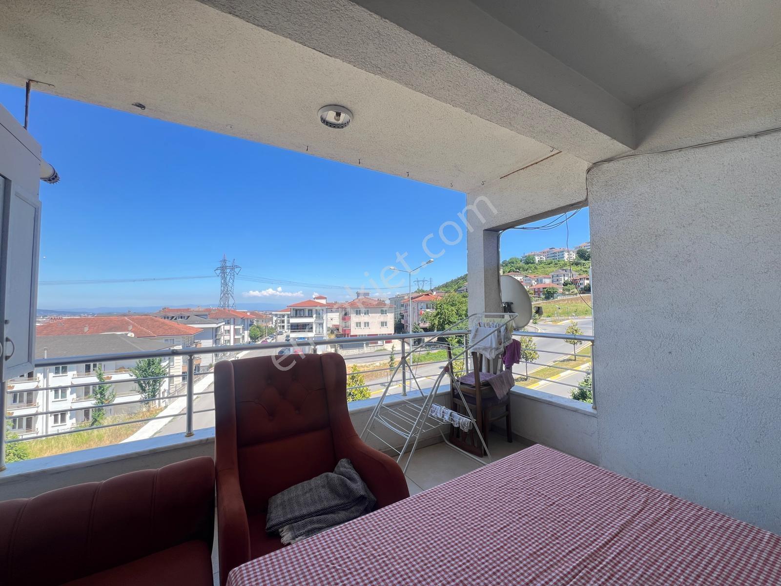 Kemalpaşada Elif Evler Sitesi Kiralık Eşyalı 4+1 Dubleks - Görsel 13