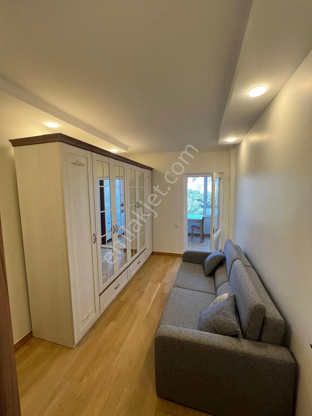 Ataköy Gazi Sitesi Süper Konum 140m2 3+1 Mobilyalı Kiralık Daire - Görsel 5
