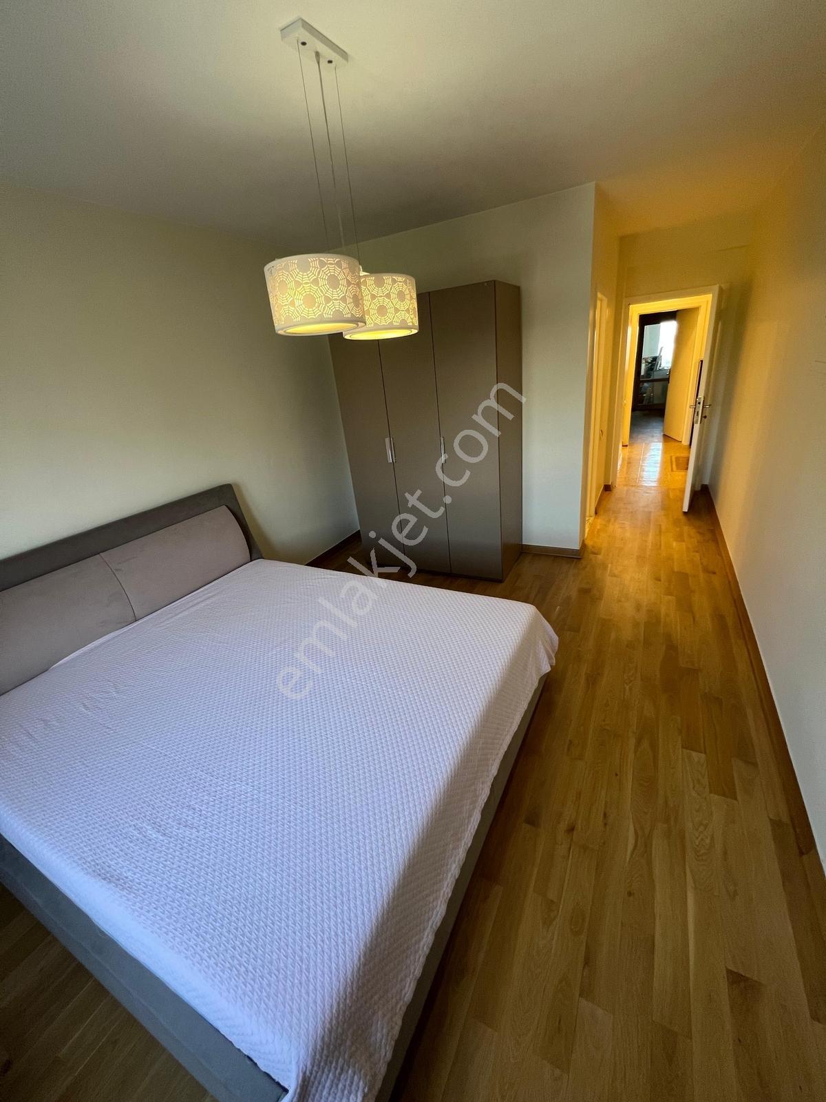 Ataköy Gazi Sitesi Süper Konum 140m2 3+1 Mobilyalı Kiralık Daire - Görsel 8