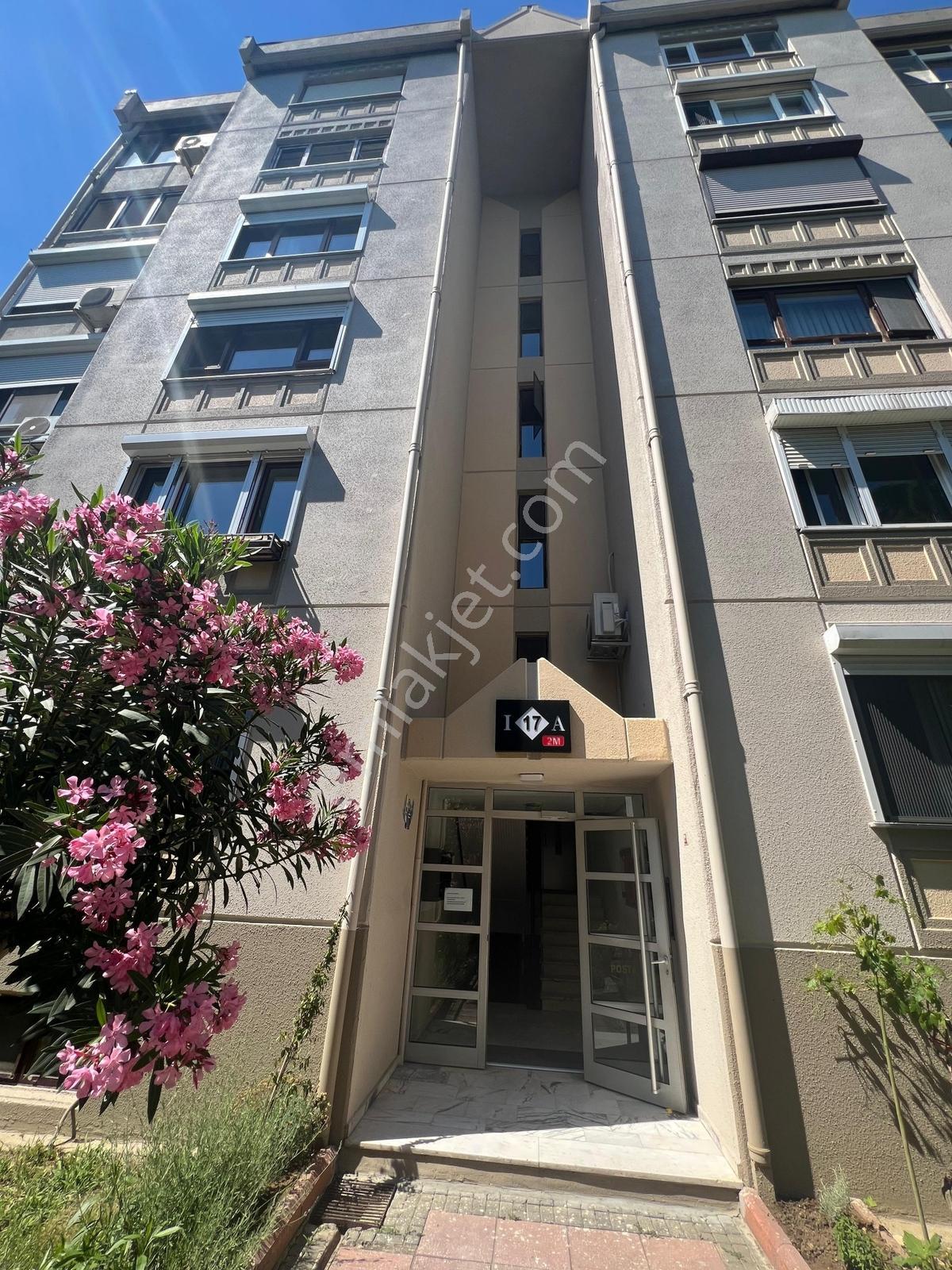 Ataköy Gazi Sitesi Süper Konum 140m2 3+1 Mobilyalı Kiralık Daire - Görsel 27