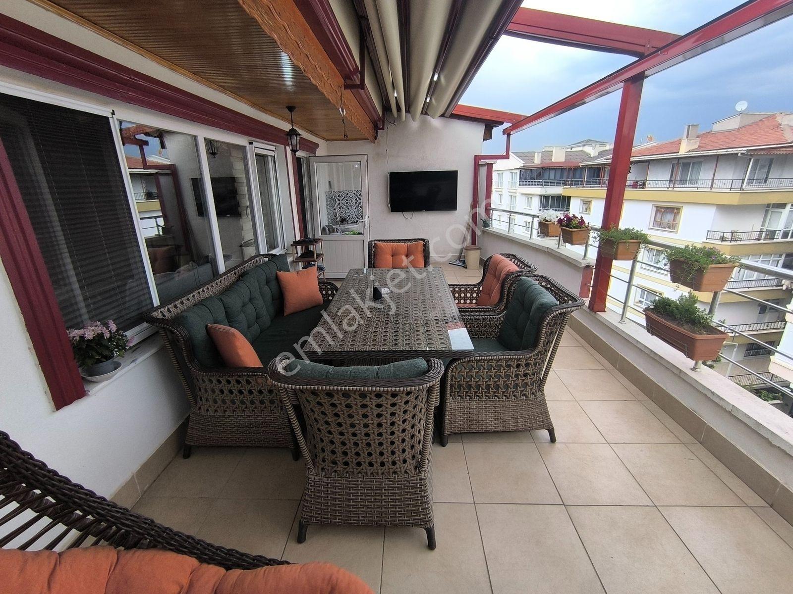 Çift Girişli Lüks 5+1 Dubleks Daire: Kış/yaz Bahçeli, 200m² - Görsel 5