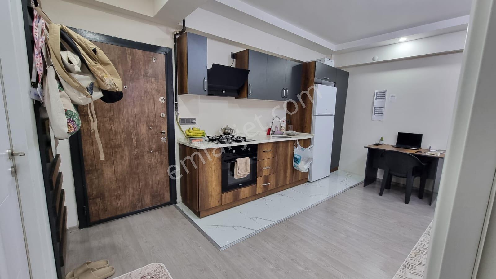 Akev Gayrimenkul'den Osm Hast. Yanı Eşyalı 1+1 Kiralık Daire - Görsel 17