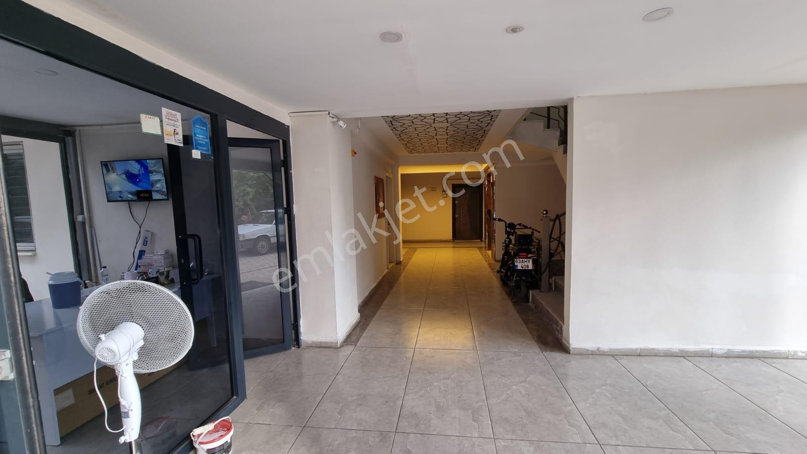 Akev Gayrimenkul'den Osm Hast. Yanı Eşyalı 1+1 Kiralık Daire - Görsel 4