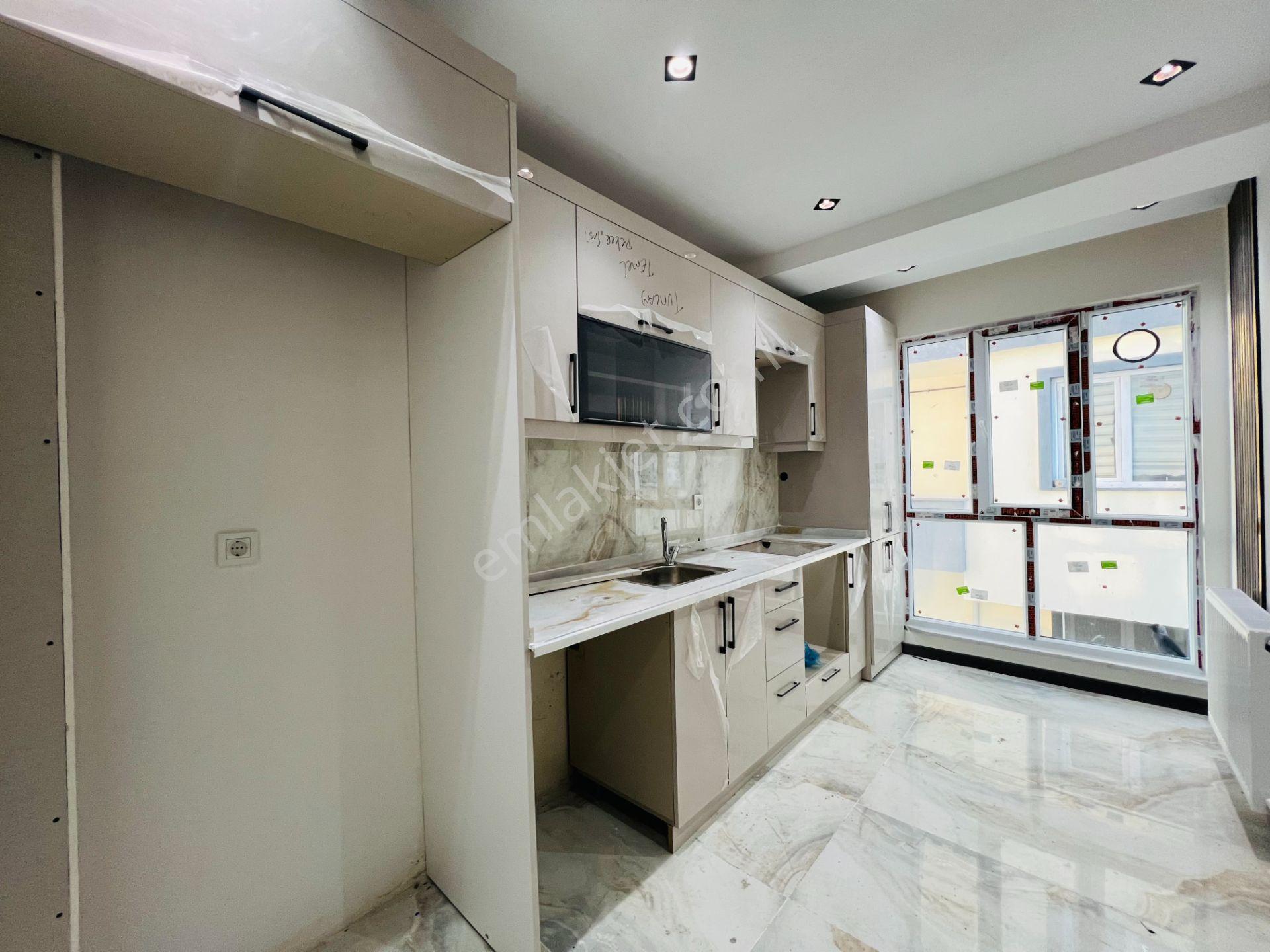 Güven'den Kapaklı'da Caddeye,servislere Yakın Kiralık 2+1 Daire - Görsel 6