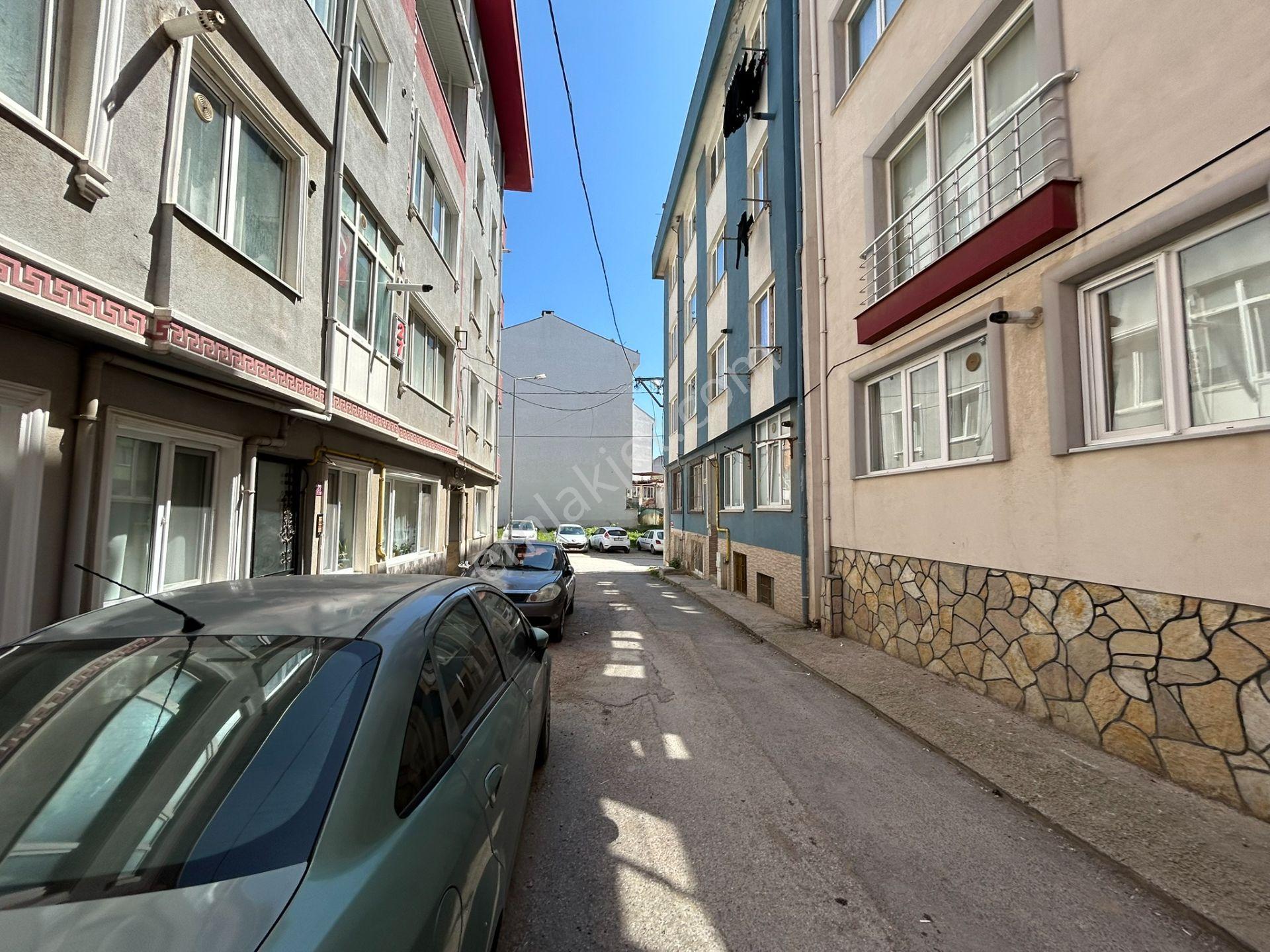 Bandırma Paşamescitte Eşyalı Kiralık 2+1 Balkonlu Daire - Görsel 22