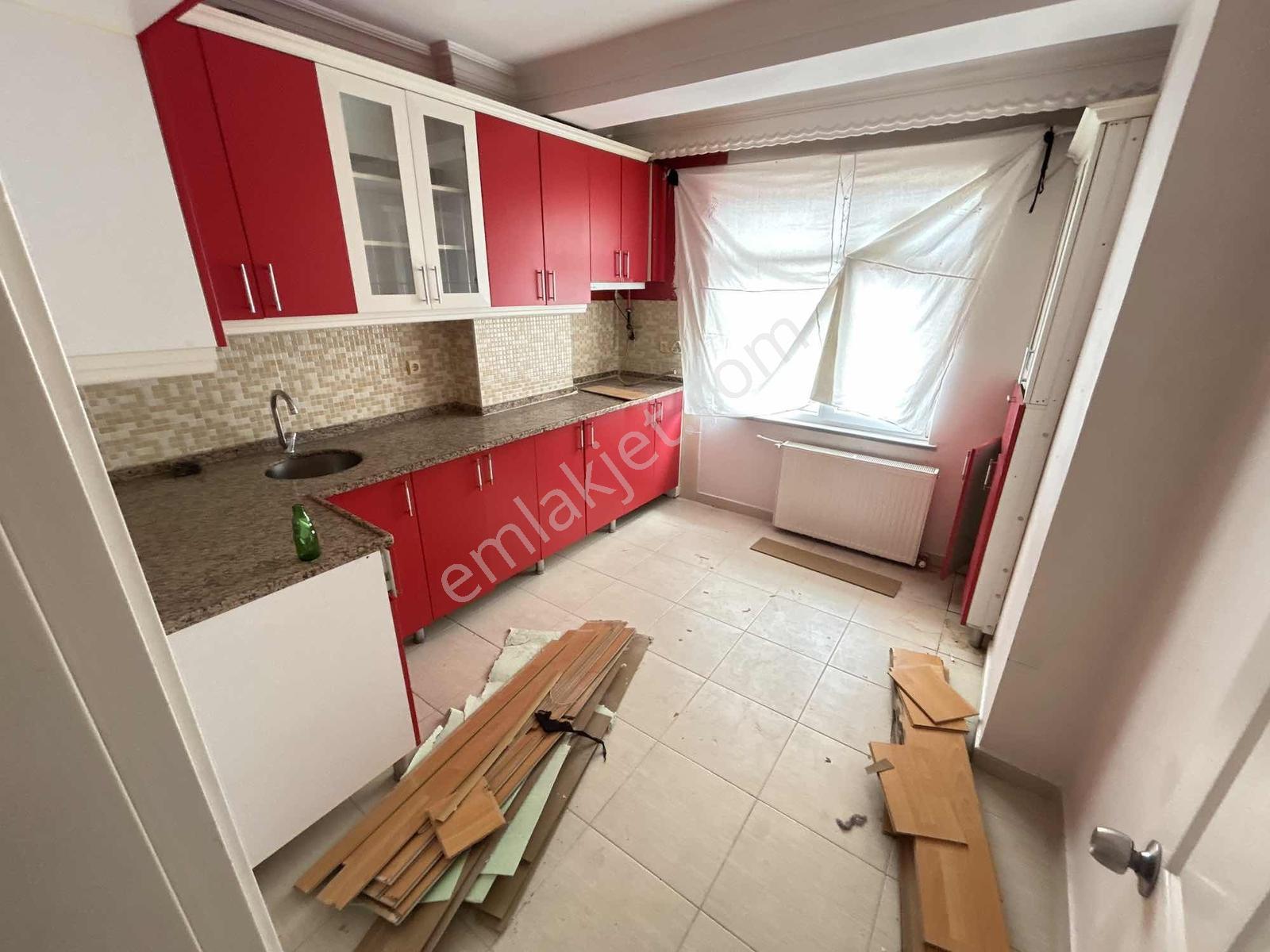 Brn Çelik İnşaat'tan Esentepe Mah 2+1 130m2 4.kat Balkonlu!! - Görsel 7