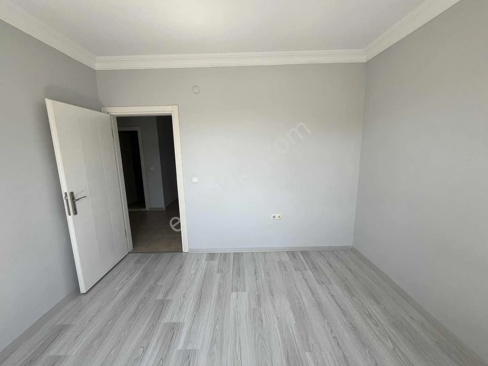 Yağmur Emlak'tan Tekkeköy'de Süper Konumda 3+1 Kiralık Daire - Görsel 35