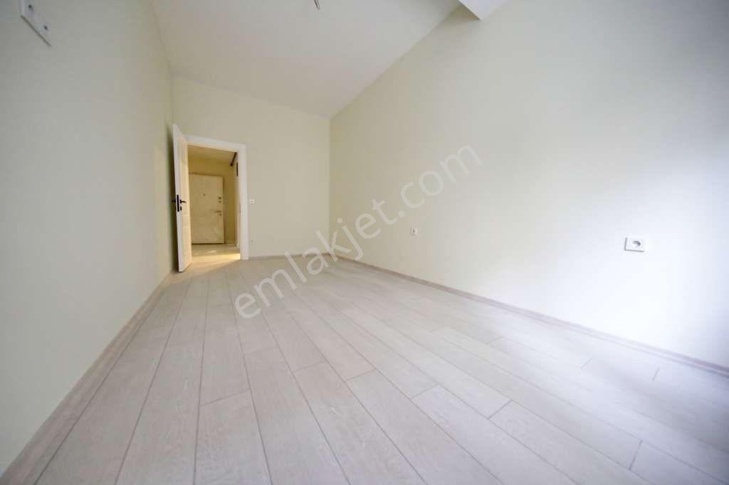 Kaçmaz'dan Altayçeşme'de Bağdat Caddesi Üzerinde Kiralık 2+1 - Görsel 8