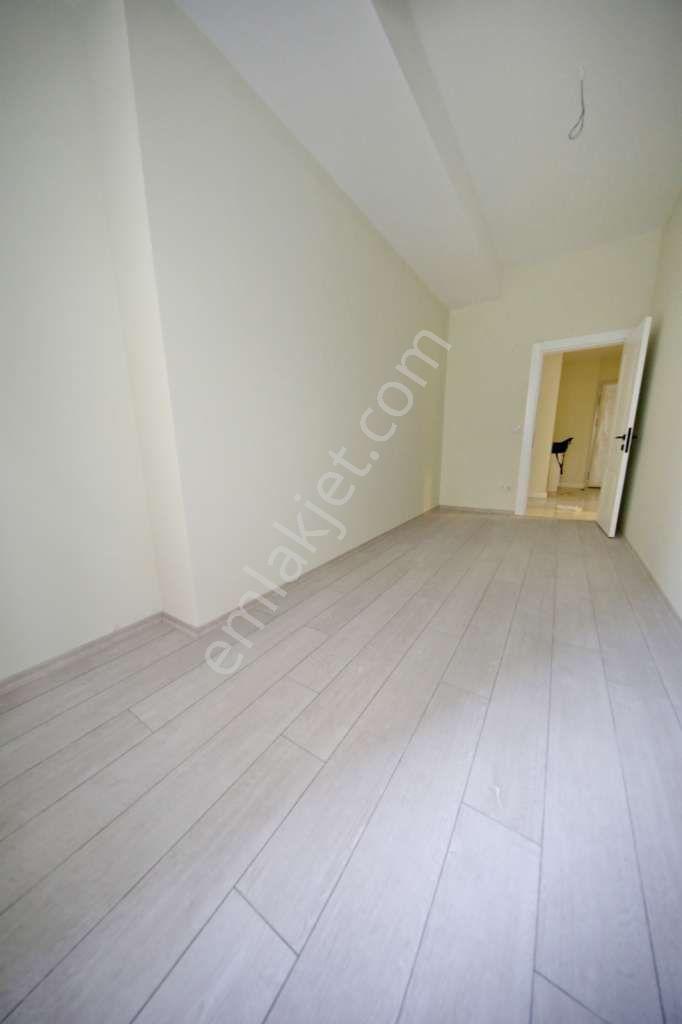 Kaçmaz'dan Altayçeşme'de Bağdat Caddesi Üzerinde Kiralık 2+1 - Görsel 12