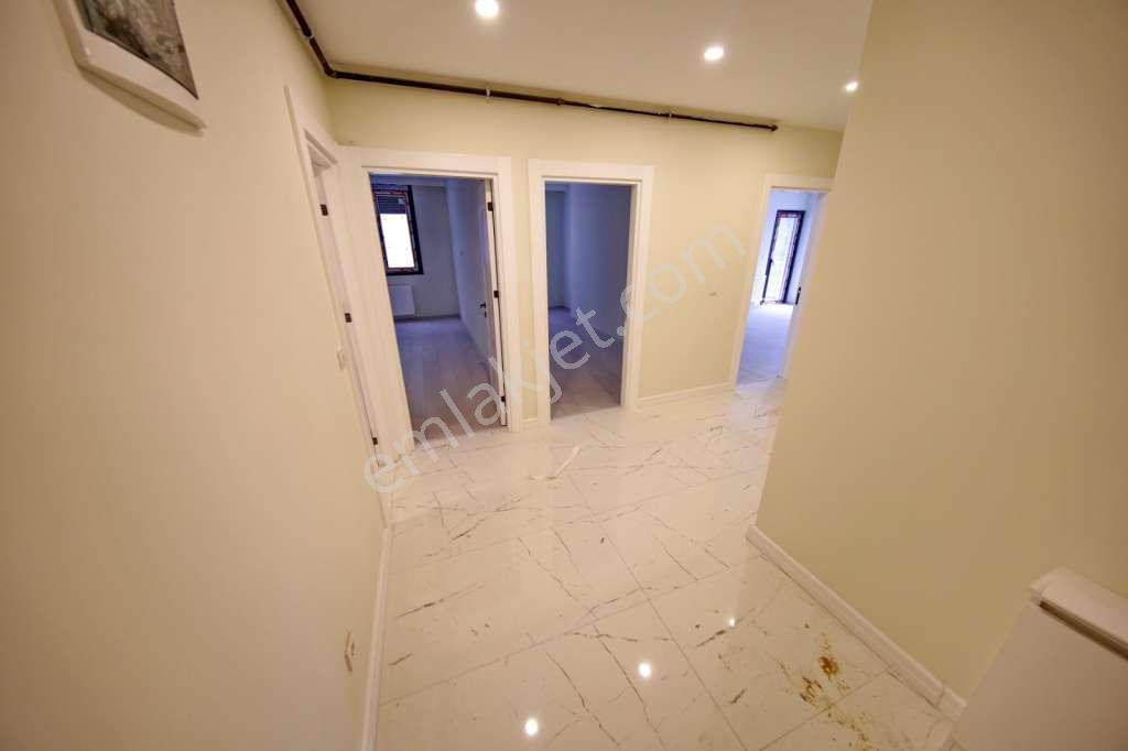 Kaçmaz'dan Altayçeşme'de Bağdat Caddesi Üzerinde Kiralık 2+1 - Görsel 17