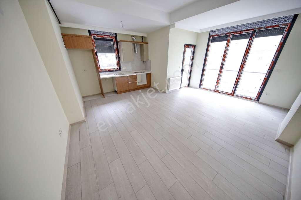 Kaçmaz'dan Altayçeşme'de Bağdat Caddesi Üzerinde Kiralık 2+1 - Görsel 7