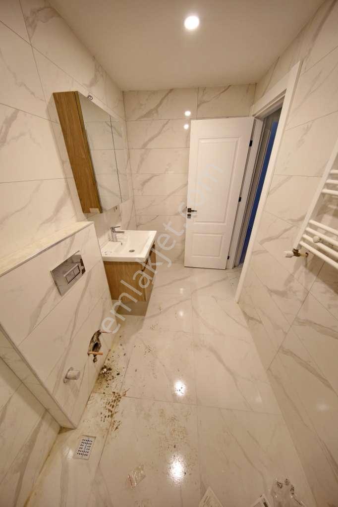 Kaçmaz'dan Altayçeşme'de Bağdat Caddesi Üzerinde Kiralık 2+1 - Görsel 15