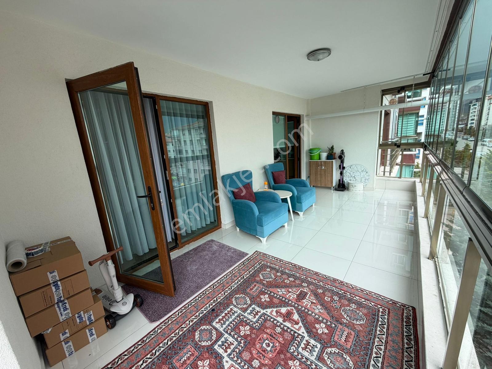 Pursaklar Saray'da Yeşilöz Sitesi'nde Öncephe Masrafsız 3+1daire - Görsel 14