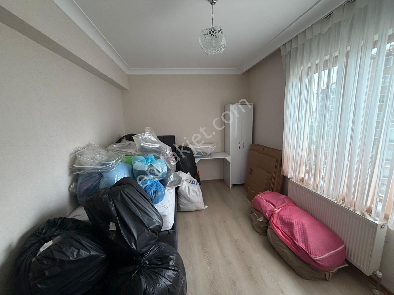 Pursaklar Saray'da Yeşilöz Sitesi'nde Öncephe Masrafsız 3+1daire - Görsel 50