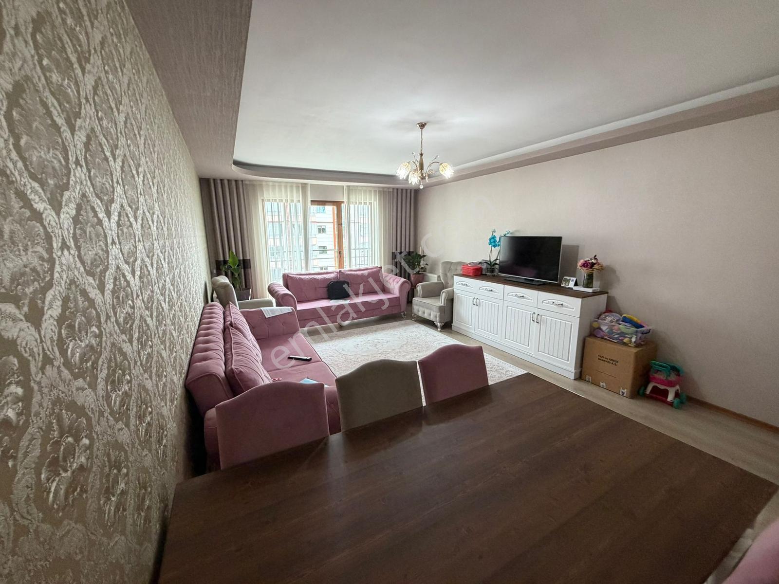 Pursaklar Saray'da Yeşilöz Sitesi'nde Öncephe Masrafsız 3+1daire - Görsel 43