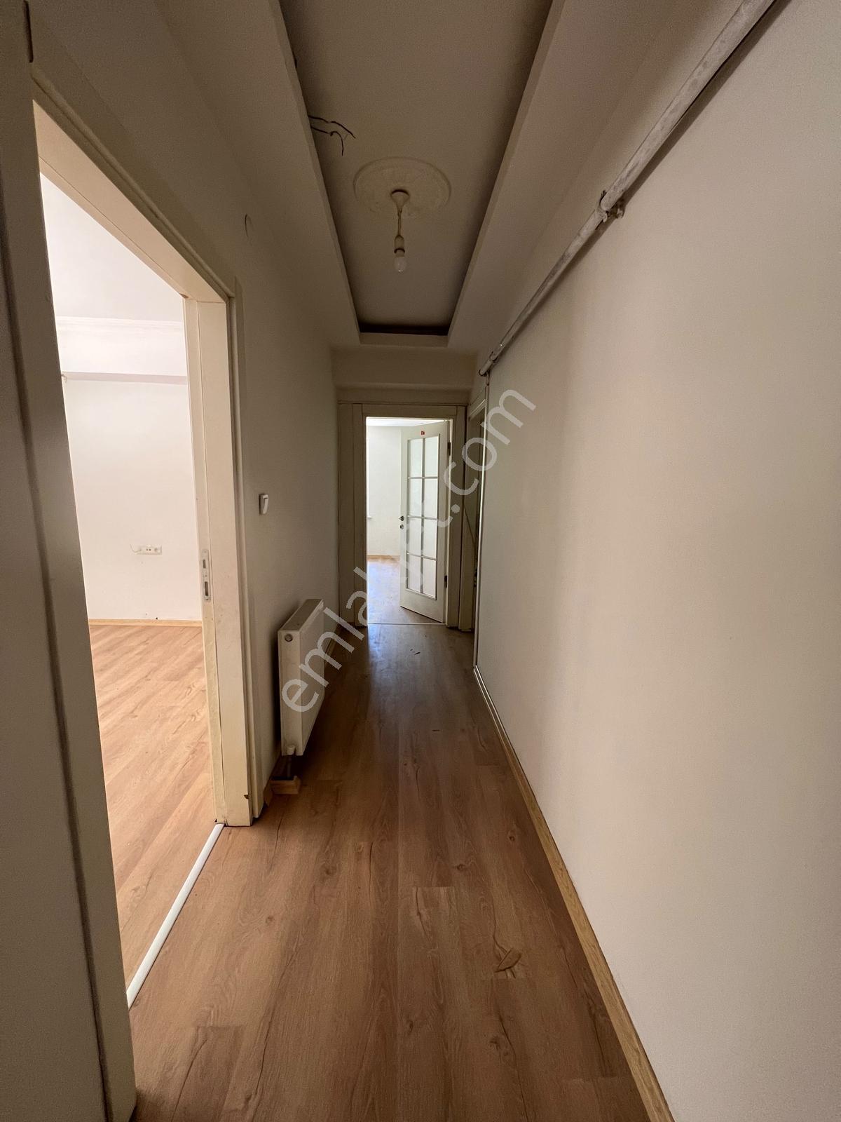 Ergünlerden Narin Caddesinde 3+1 160m2 Balkonlu Kiralık Daire - Görsel 15