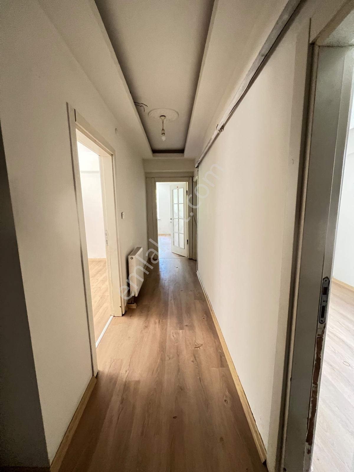 Ergünlerden Narin Caddesinde 3+1 160m2 Balkonlu Kiralık Daire - Görsel 8