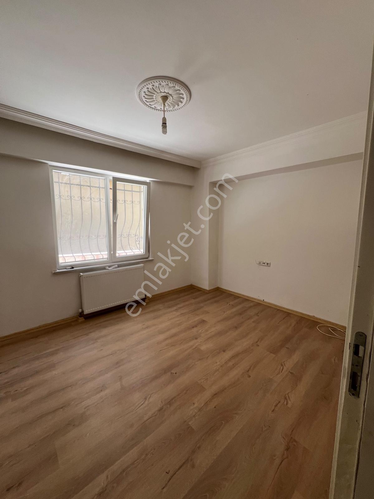 Ergünlerden Narin Caddesinde 3+1 160m2 Balkonlu Kiralık Daire - Görsel 9