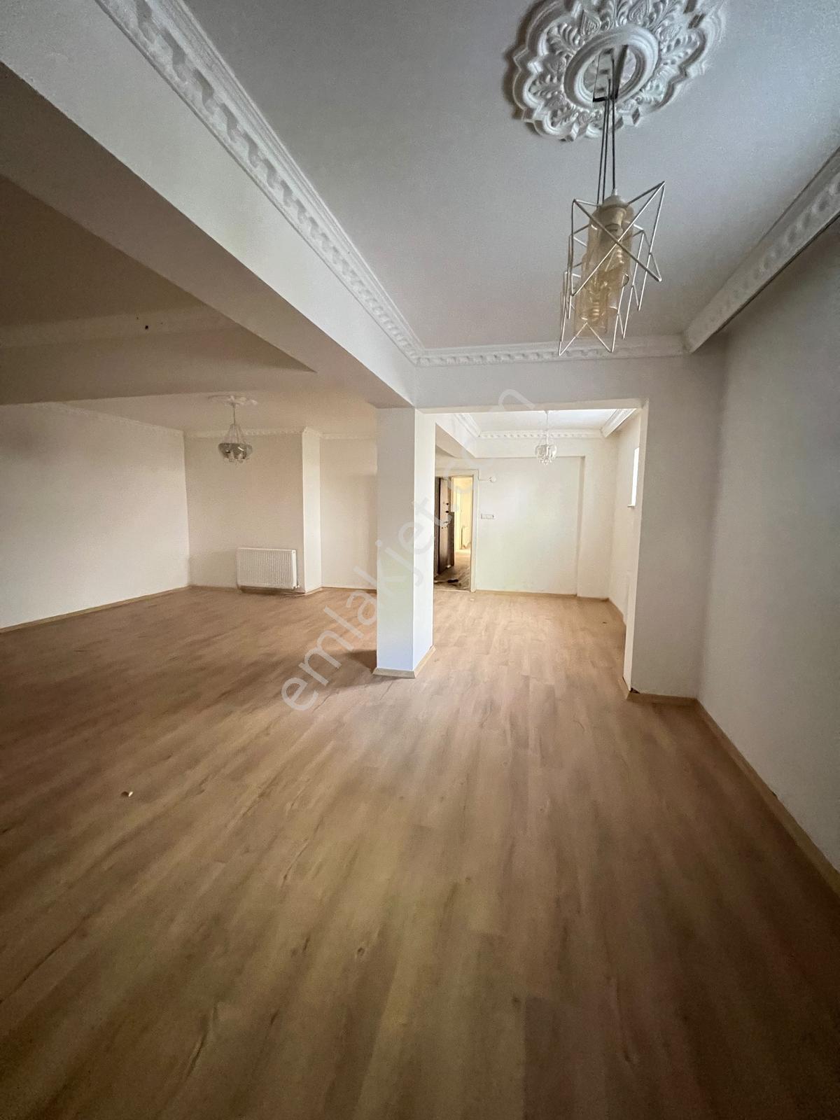 Ergünlerden Narin Caddesinde 3+1 160m2 Balkonlu Kiralık Daire - Görsel 5