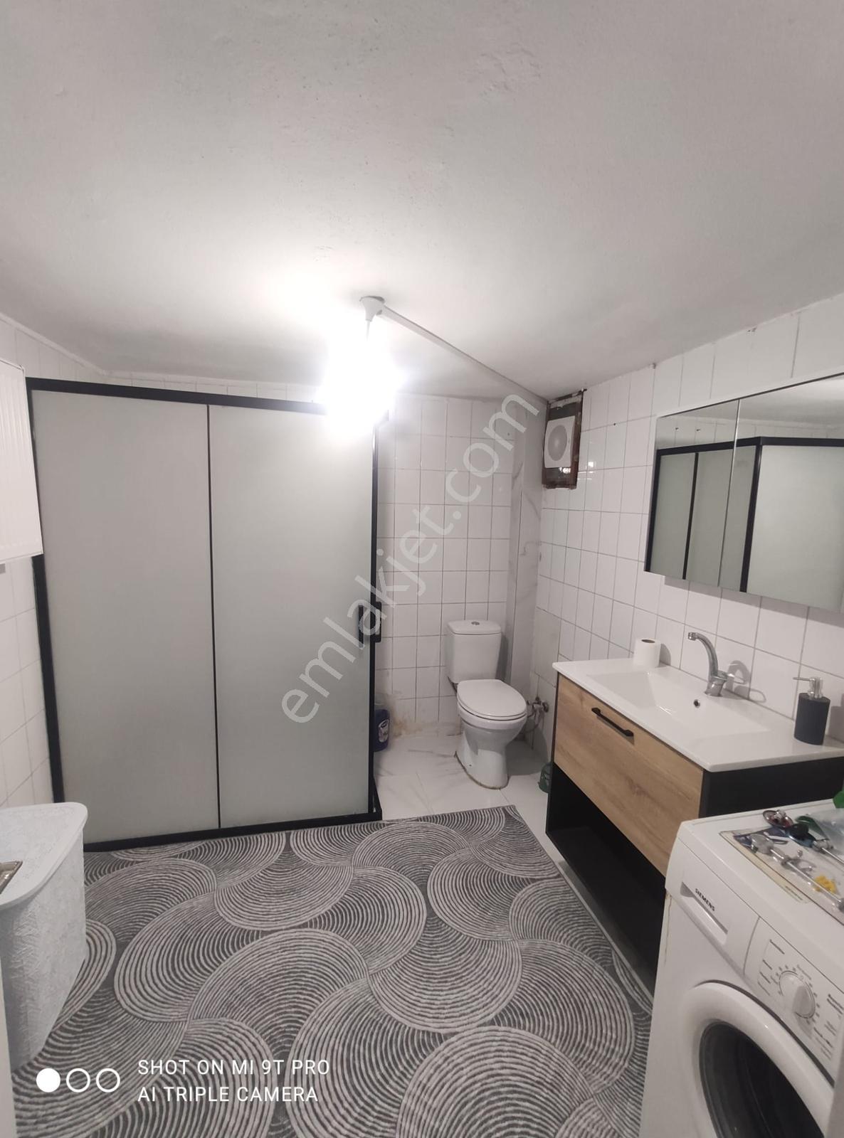 Serdivan Mavi Durakta Depozitosuz Bayanlara Özel Kiralık Apart - Görsel 4