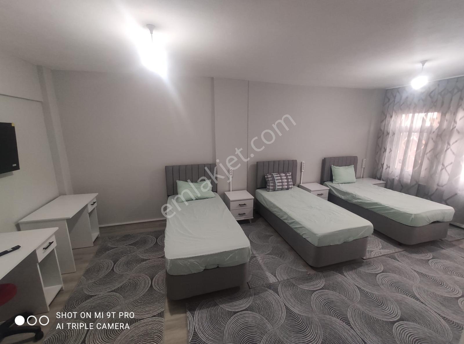 Serdivan Mavi Durakta Depozitosuz Bayanlara Özel Kiralık Apart - Görsel 14