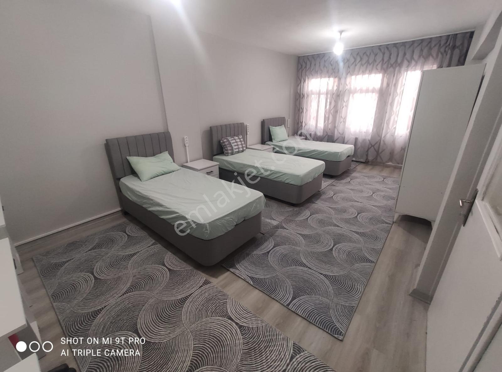 Serdivan Mavi Durakta Depozitosuz Bayanlara Özel Kiralık Apart - Görsel 5