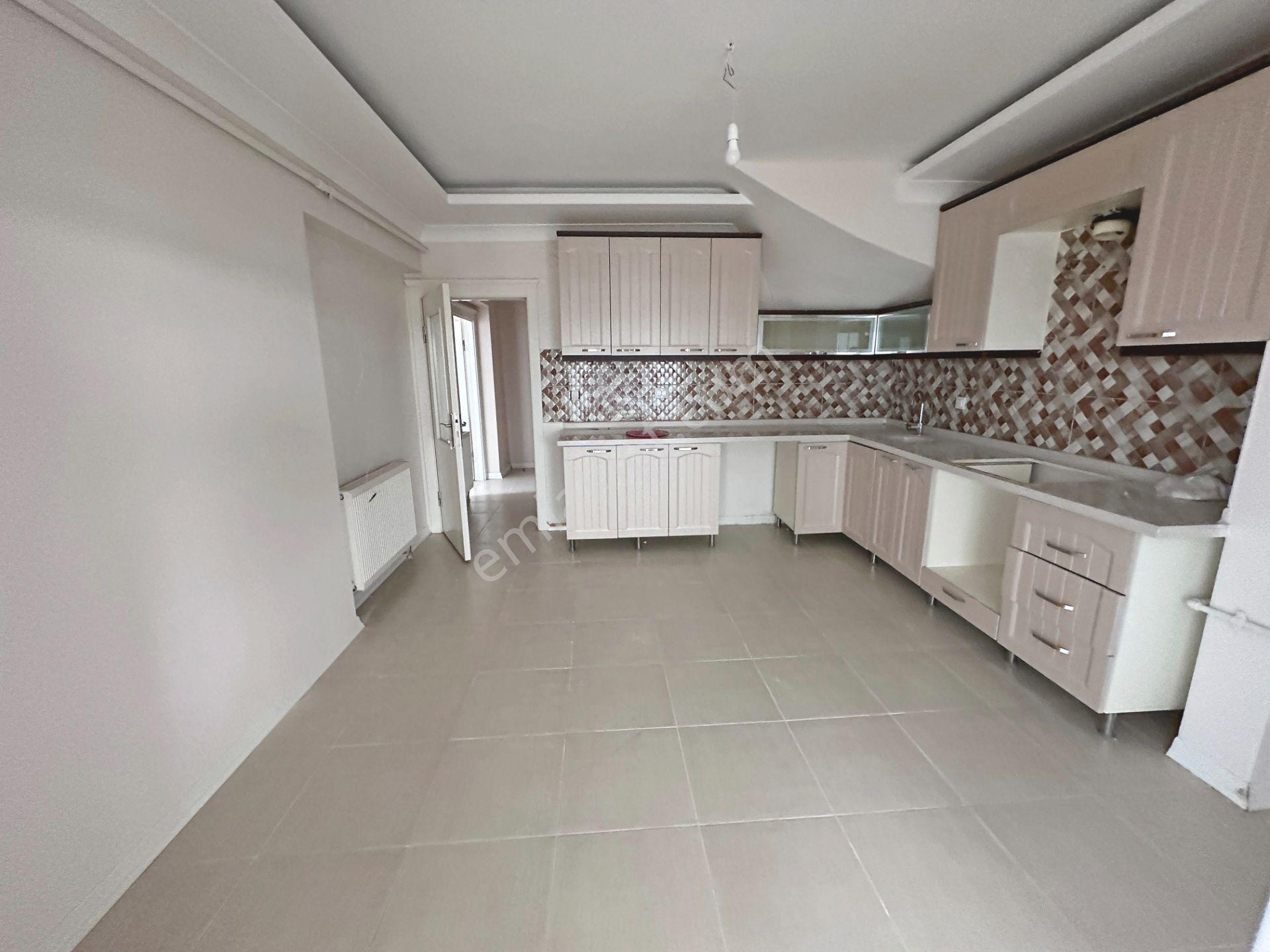 Kartaltepe Mah. Site İçinde Manzaralı Önü Açık 3+1 Satılık Dublex - Görsel 12