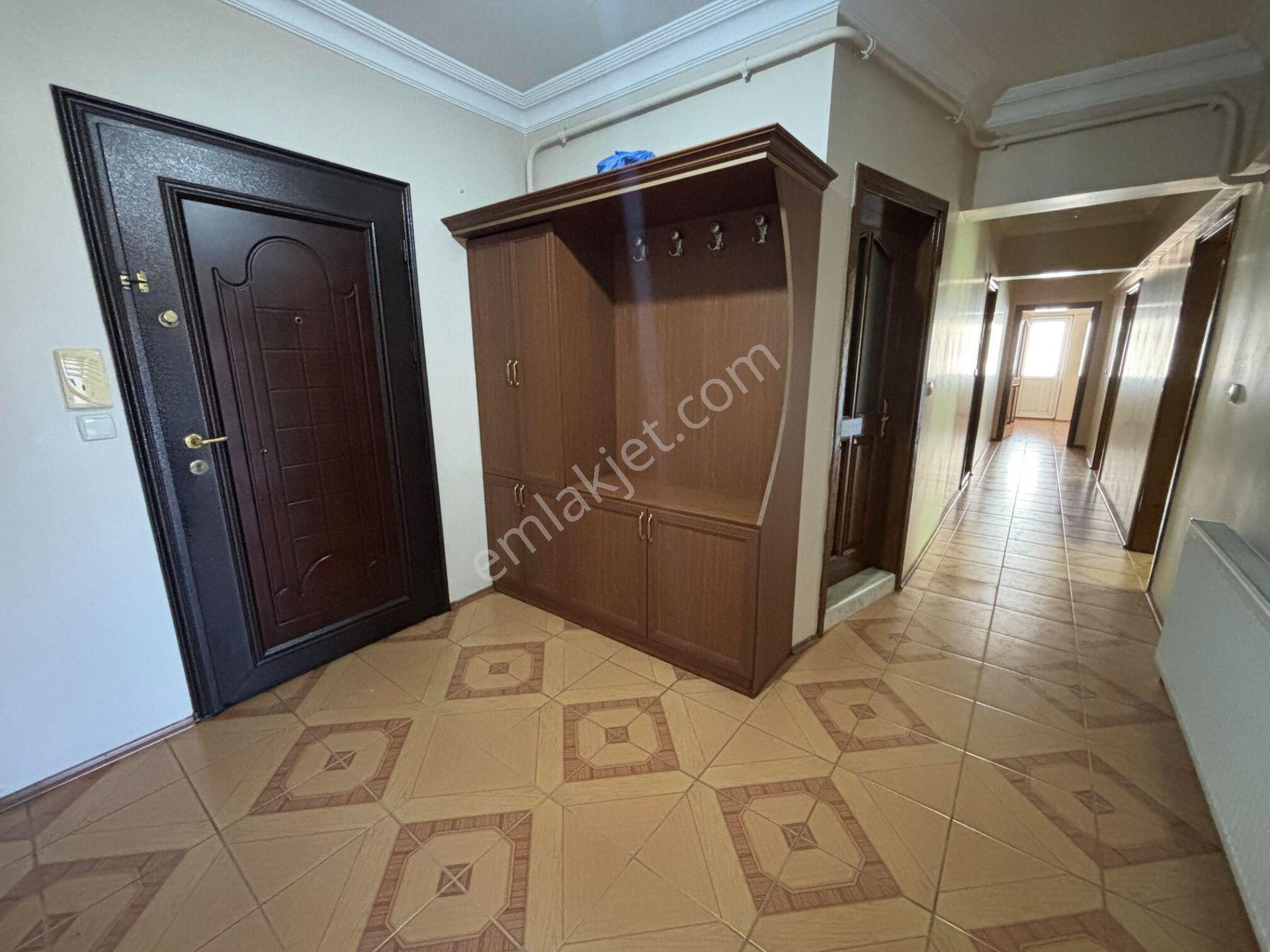 Kültür Mahallesi'nde 3+1 140 M² Kiralık Geniş Ve Ferah Daire - Görsel 19