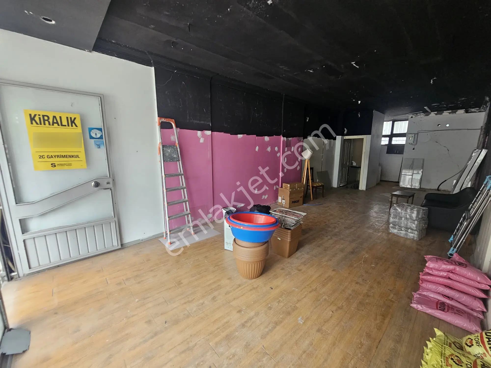 Barışmanço Bulvar Üzeri 50m2 İç Alan 50m2 Bodrum+mutfak+wc Kiralık Dükkan