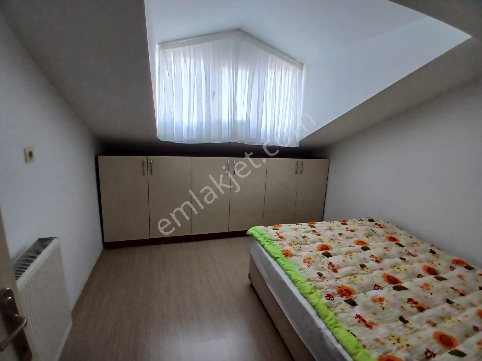 Ender Uysal Gayrimenkulden Kapmpüste Yakıt İnternet Dahil Klimalı Balkonlu 1+1 Kiralıık Apart... - Görsel 6