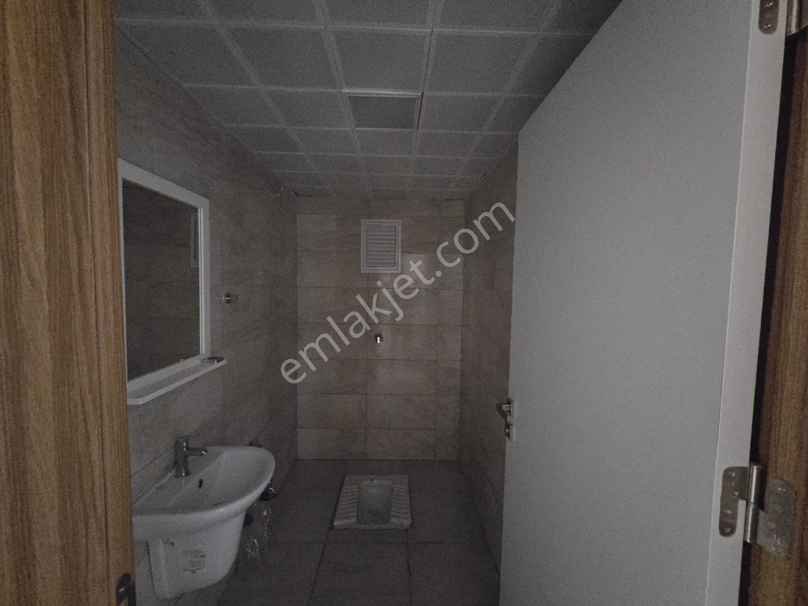 Azger Emlaktan Yenişehirde 3+1 Arakat Kiralık Daire - Görsel 17
