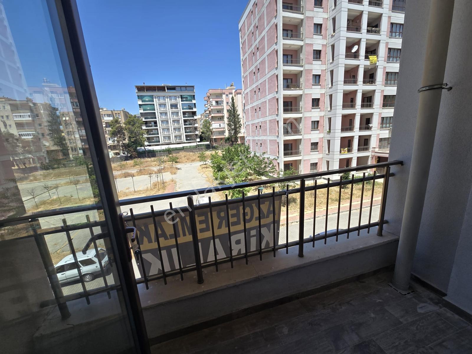 Azger Emlaktan Yenişehirde 3+1 Arakat Kiralık Daire - Görsel 13