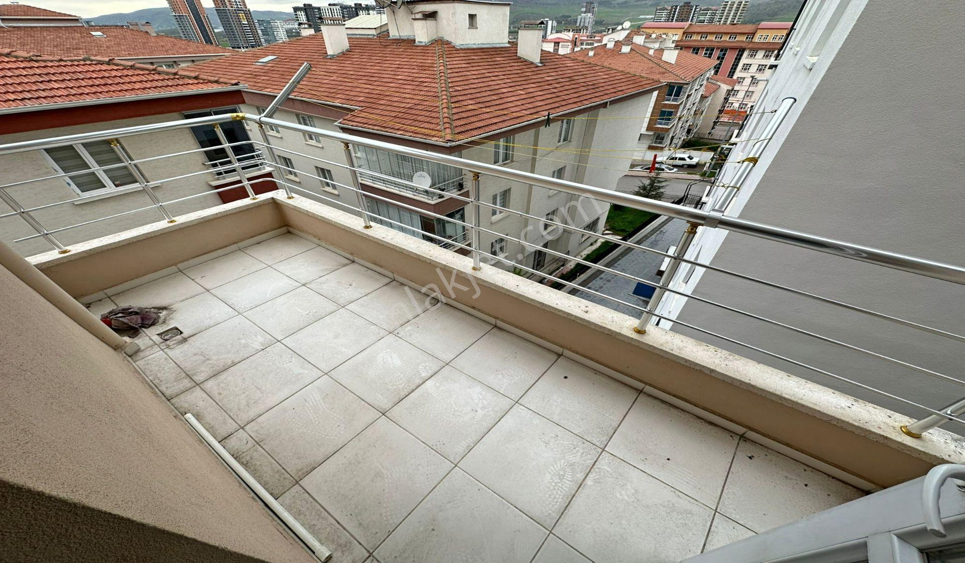 Atapark Cadde Üzeri 3+1 Kat Konumunda Altında Daire Var Kök Tapu - Görsel 34