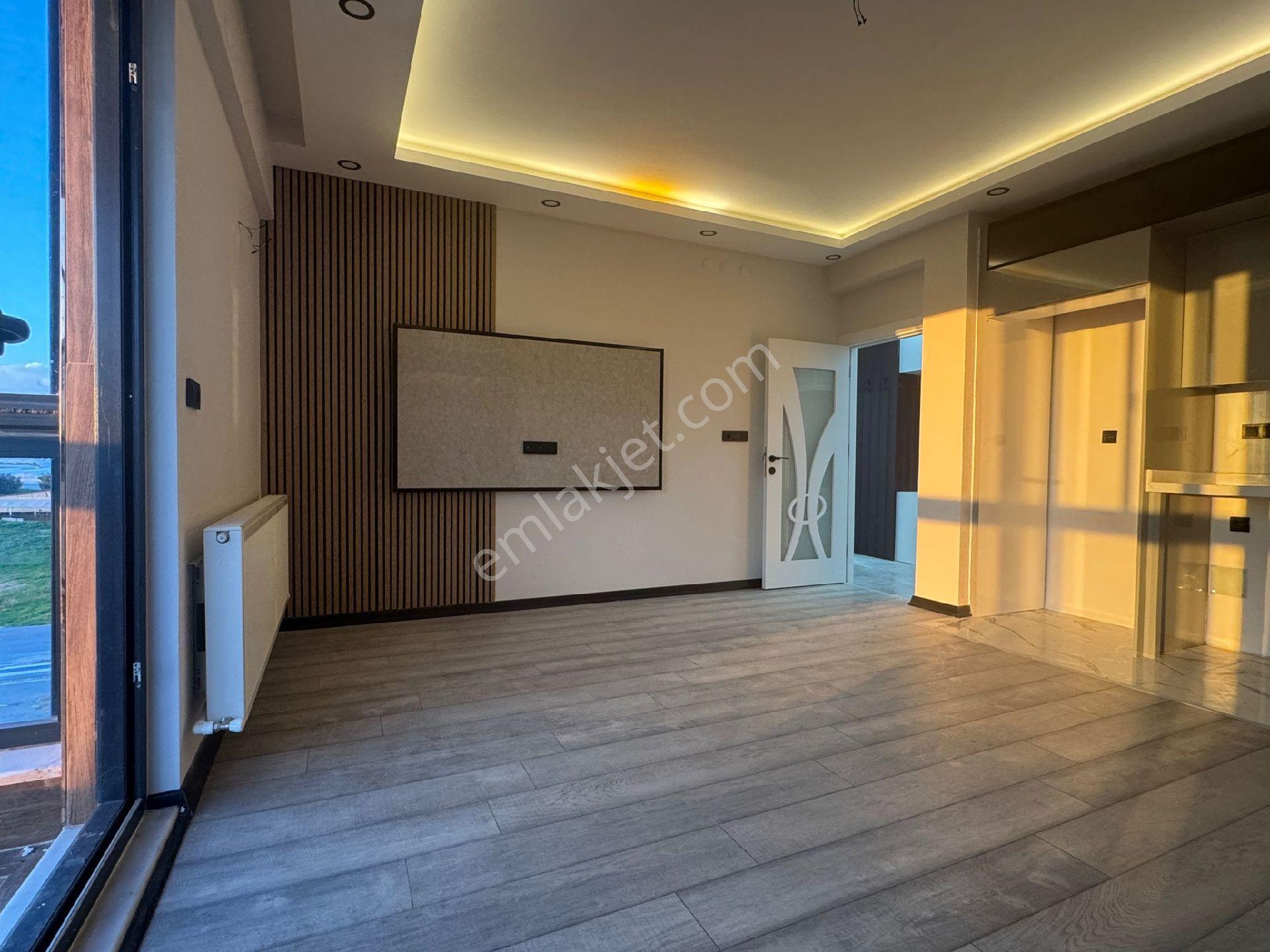 Serik Emincelerde Özel Yapım Lux Sıfır 2+1 Daire - Görsel 3