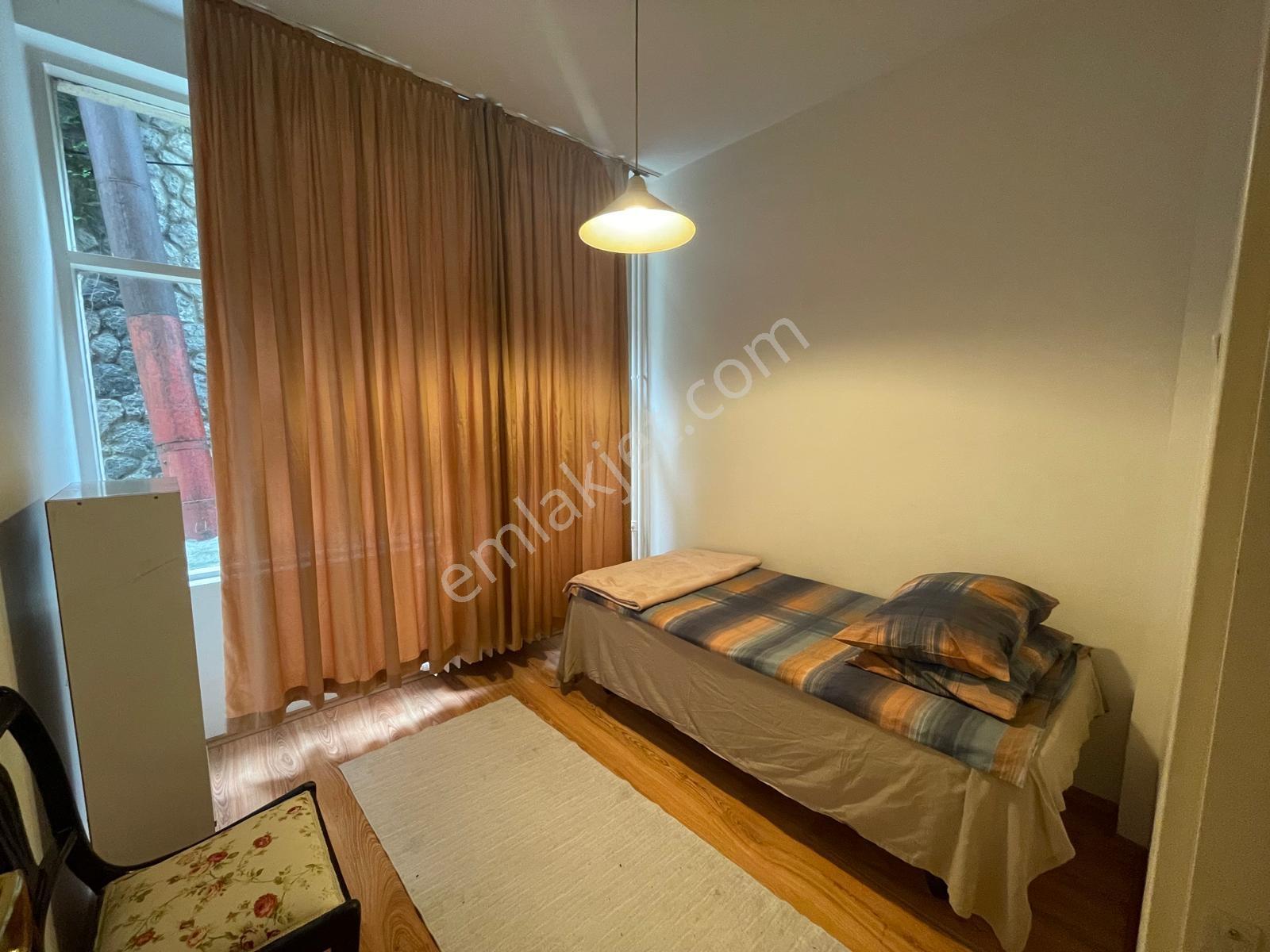 Nişantaşı Teşvikiye'de 2+1 Kiralık Ferah Bahçe Katı Daire - Görsel 7