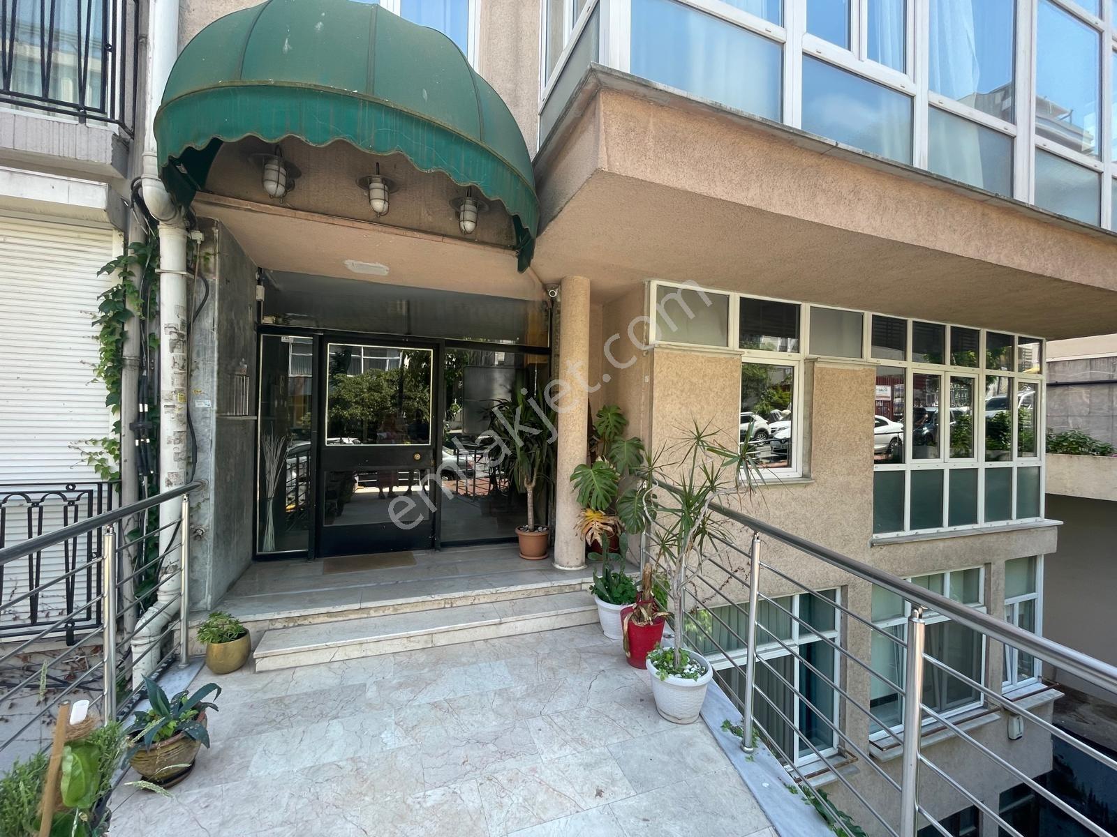 Nişantaşı Teşvikiye'de 2+1 Kiralık Ferah Bahçe Katı Daire - Görsel 10