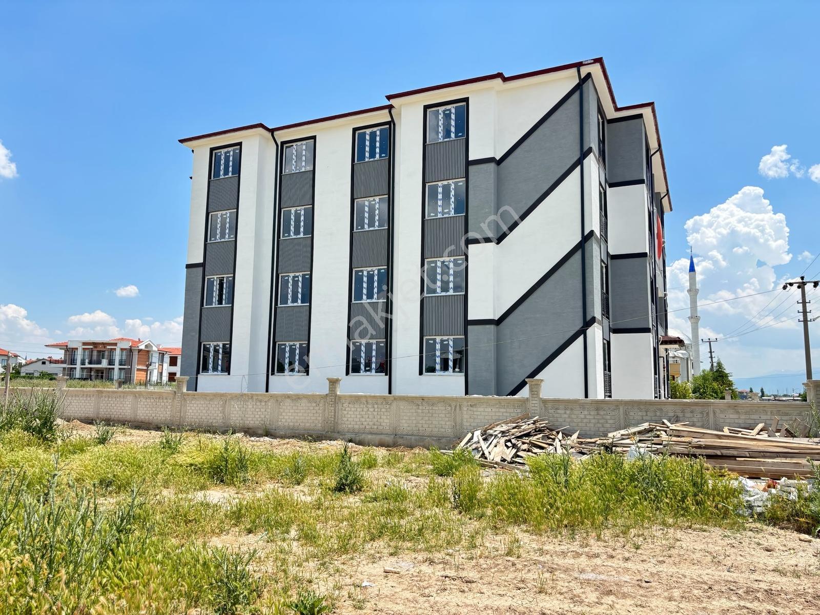Yaman'dan Bolvadin Selçuklu Mah. Satılık 7 Adet 3+1 Daireler - Görsel 26