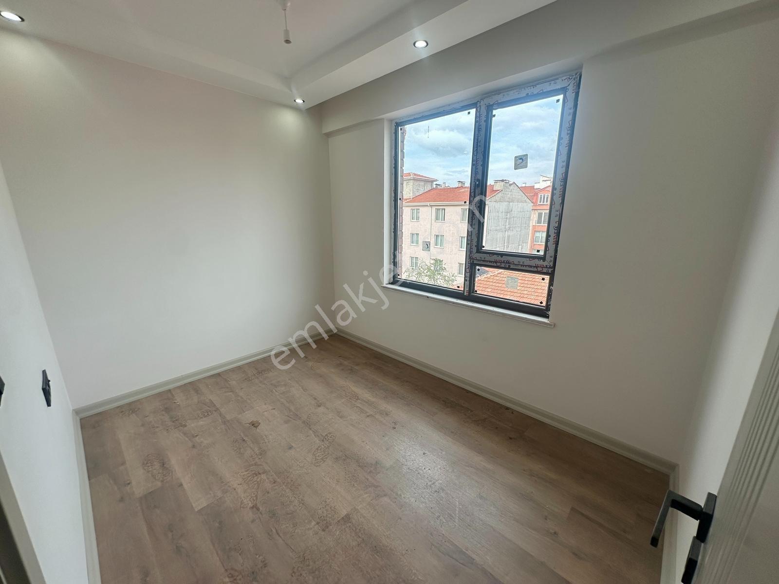 Estorıa'dan Kumlubel Mh Esenli Yakını Önü Açık 2+1 Sıfır Daire - Görsel 23