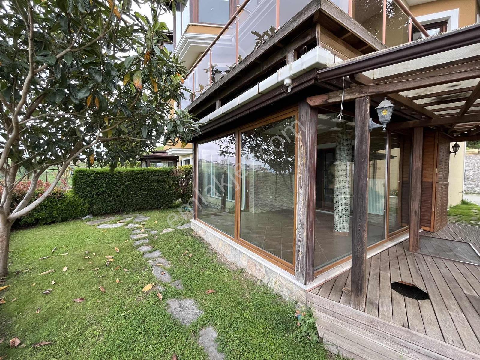 Sakarya Royal'den Doğa Ve Şehir Manzaralı Satılık Villa - Görsel 24
