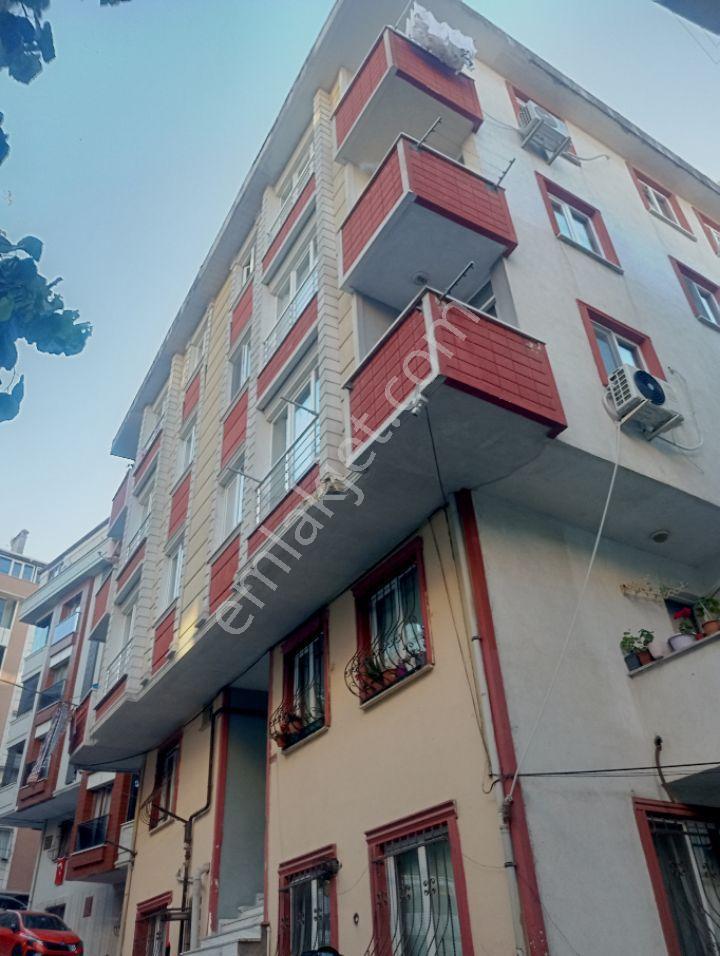 Eyüp Esentepe'de Merkezi Konumda Ferah 2+1 Satılık Daire