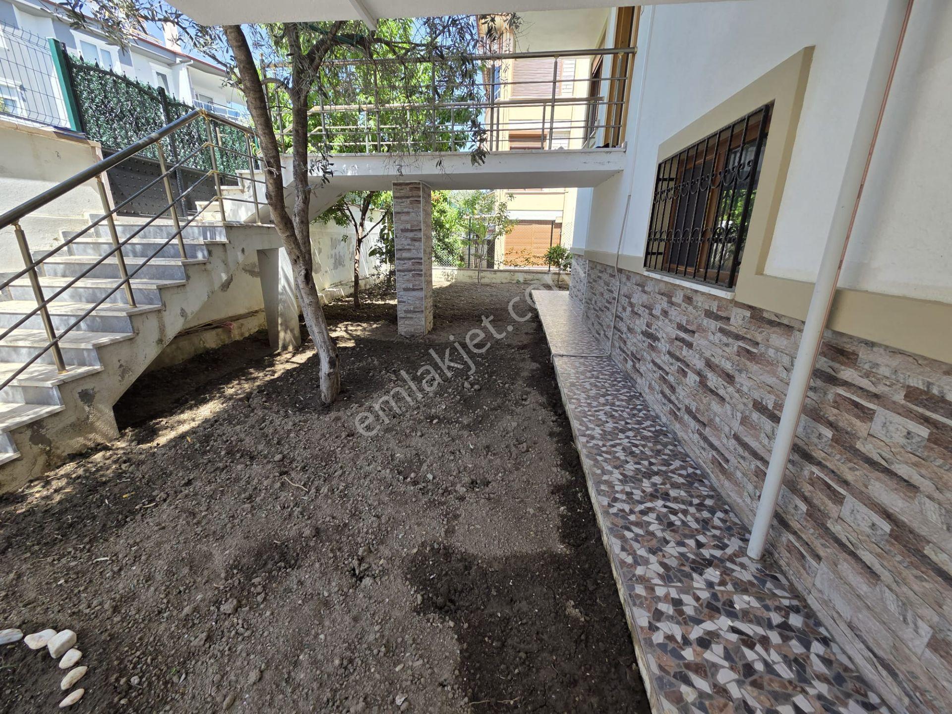Altınoluk İlkbahar'dan 200m2 Arsa İçinde Deniz Manzaralı Garajlı Bahçeli Lüx Fırsat Villa - Görsel 15