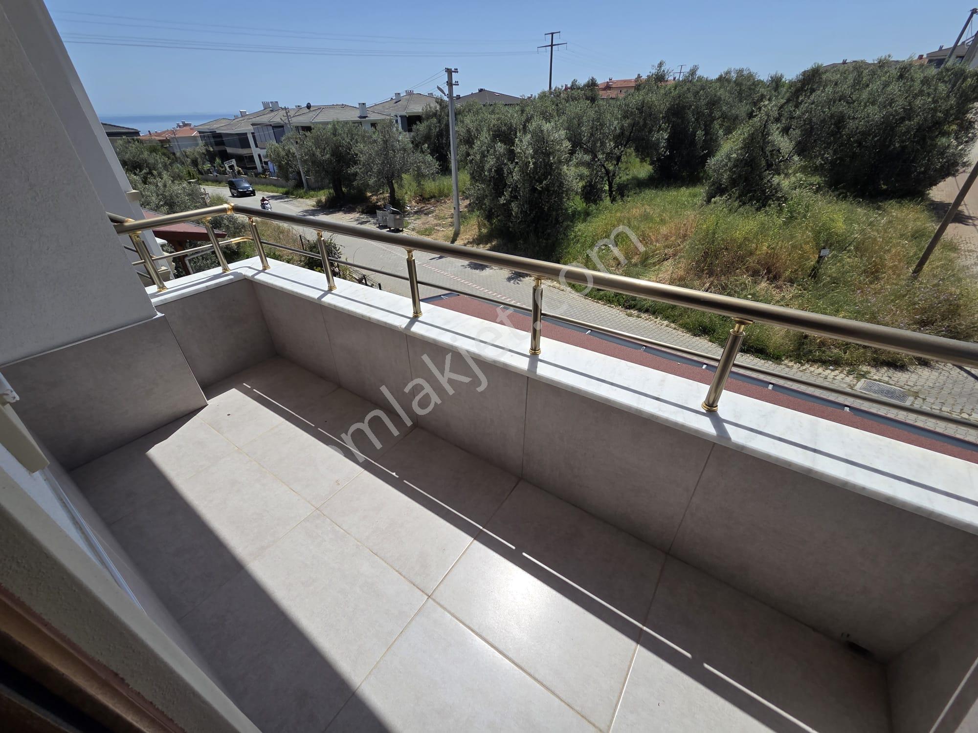 Altınoluk İlkbahar'dan 200m2 Arsa İçinde Deniz Manzaralı Garajlı Bahçeli Lüx Fırsat Villa - Görsel 38
