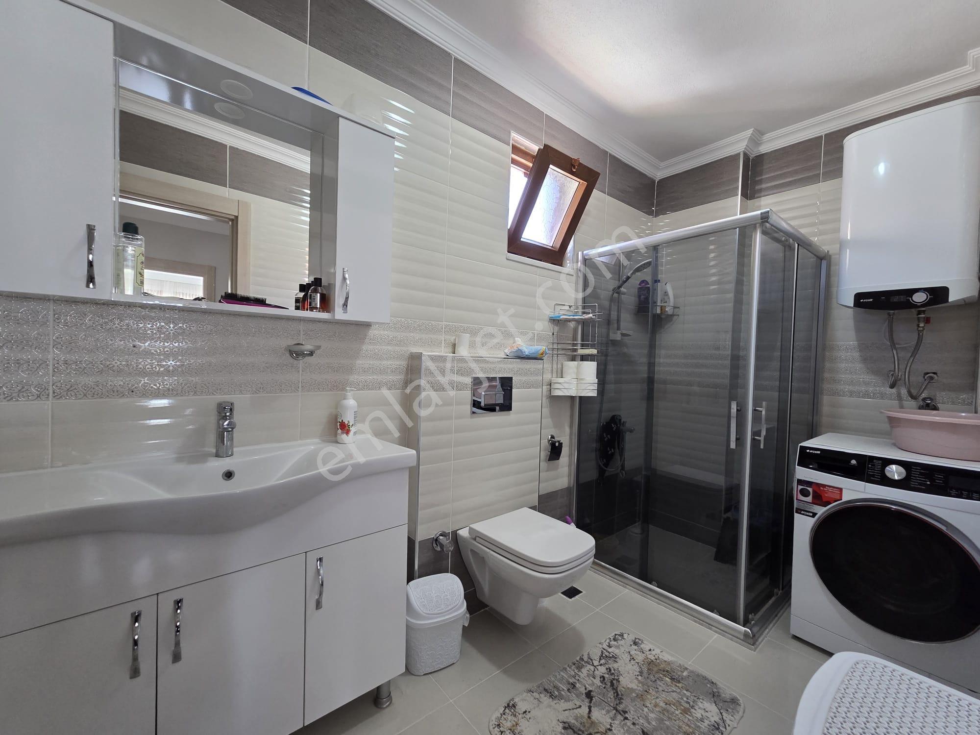 Altınoluk İlkbahar'dan 200m2 Arsa İçinde Deniz Manzaralı Garajlı Bahçeli Lüx Fırsat Villa - Görsel 42
