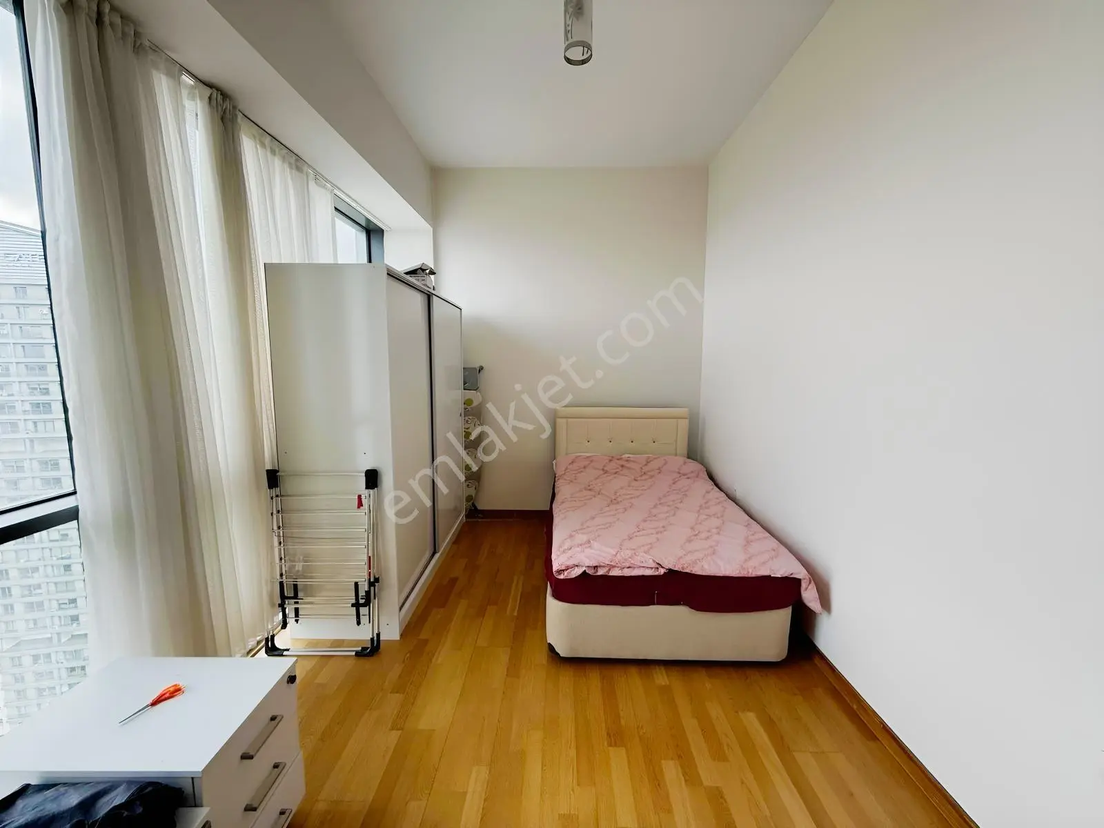 West Gate Resıdence De Manzaralı Full Eşyalık Kiralık 1+1 Daire - Görsel 2