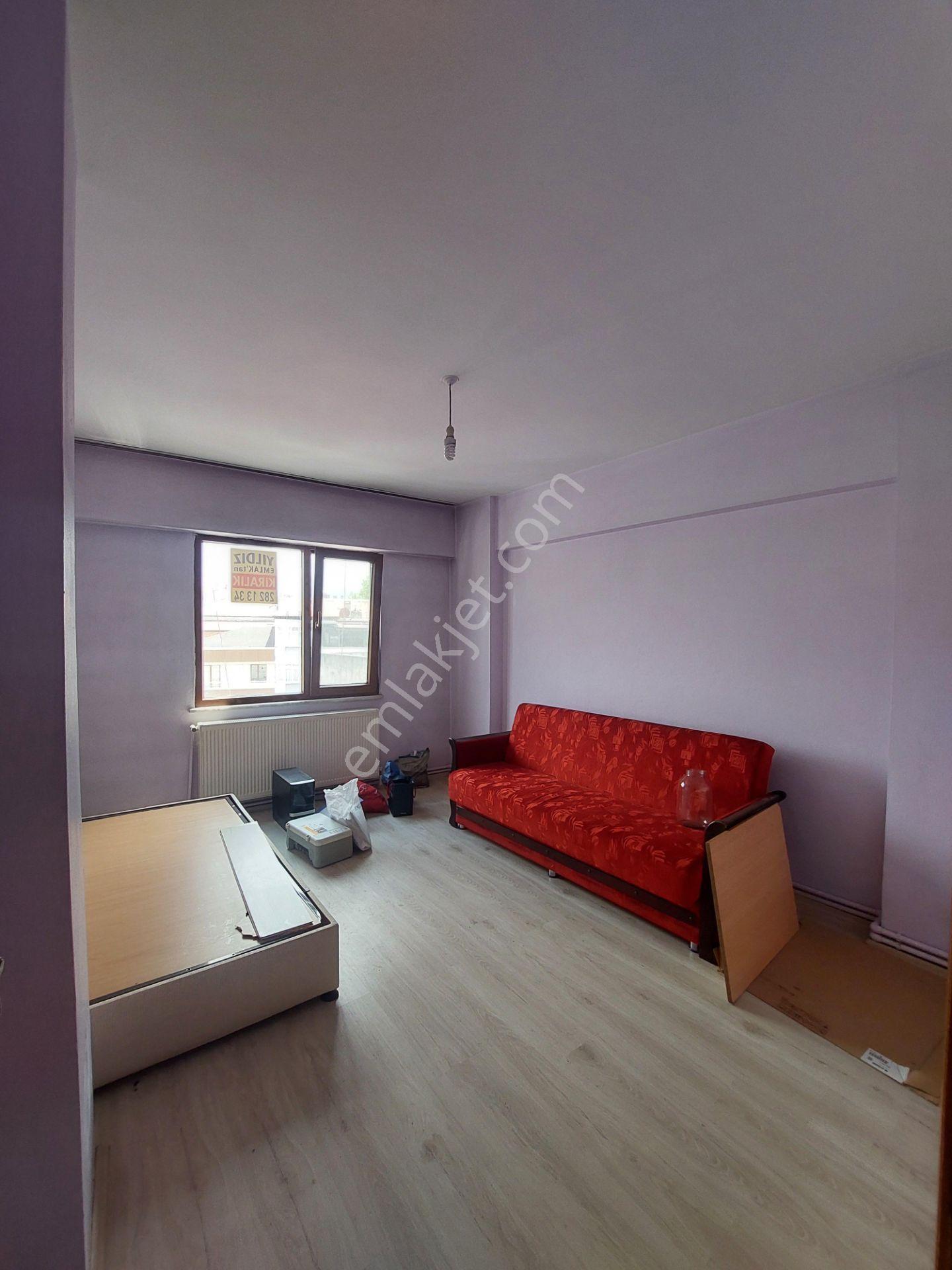 Yıldız Gayrimenkul'den Patates Hali Işıklarında Kiralık Daire - Görsel 3